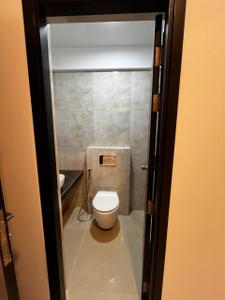 Bathroom Image of 600 Sq.ft 1 BHK Apartment / Flat for rent in Raymond Realty Ten X Habitat Tower C, Thane West Thane for Rs. 35000