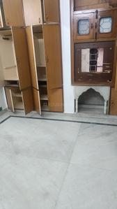 Image of 1350 Sq.ft 3 BHK Apartment / Flat for rent in Batla Apartments, Patparganj, New Delhi for Rs. 34000
