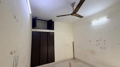 Bedroom Image of 1000 Sq.ft 2 BHK Apartment / Flat for rent in DDA Akshardham Apartments, Sector 19 Dwarka New Delhi for Rs. 28000