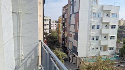 Balcony Image of 1100 Sq.ft 2 BHK Builder Floor for rent in Bommanahalli Bengaluru for Rs. 32000