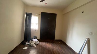 Bedroom Image of 1045 Sq.ft 2 BHK Apartment / Flat for sale in Paras Tierea, Sector 137 Noida for Rs. 8300000