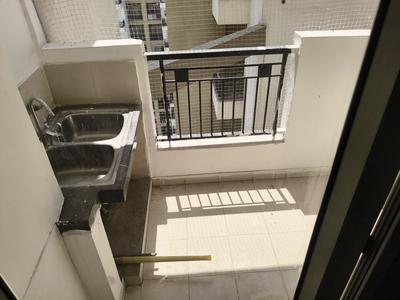 Kitchen Image of 1495 Sq.ft 3 BHK Apartment / Flat for sale in Gulshan Ikebana, Sector 143 Noida for Rs. 21000000