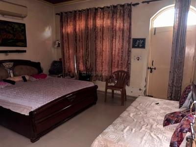 Bedroom Image of 2367 Sq.ft 4 BHK Independent House for sale in Sector 10A Gurgaon for Rs. 75000000