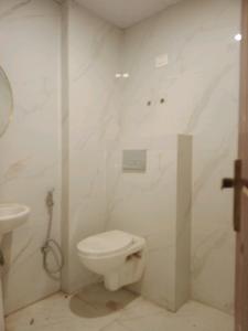 Common Bathroom Image of 1050 Sq.ft 2 BHK Apartment / Flat for sale in Vihaan Green Heaven, Noida Extension Greater Noida for Rs. 4750000