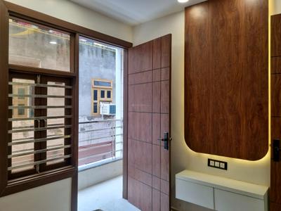 Bedroom Image of 600 Sq.ft 2 BHK Apartment / Flat for sale in Nawada New Delhi for Rs. 3600001