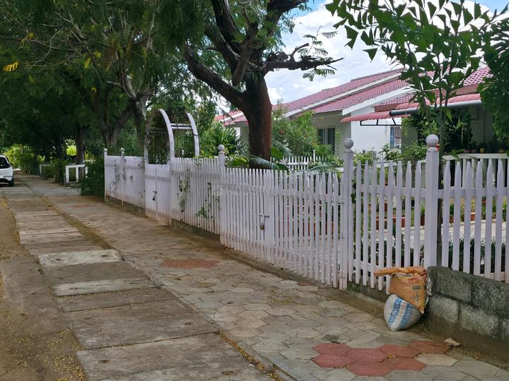 Beautiful country  Main Image 1