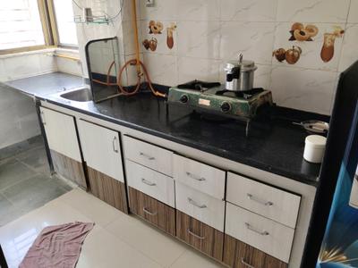 Kitchen Image of 1000 Sq.ft 2 BHK Apartment / Flat for sale in Vaishno Devi Circle Ahmedabad for Rs. 5400000