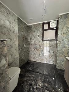 Bathroom Image of 3700 Sq.ft 4 BHK Builder Floor for rent in Palam Vihar Gurgaon for Rs. 70000