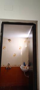Bathroom Image of 810 Sq.ft 2 BHK Apartment / Flat for sale in Mugalivakkam Chennai for Rs. 6500000