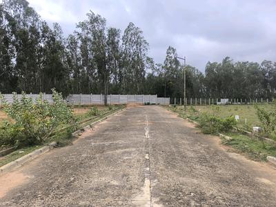 Image of 1350 Sq.ft Residential Plot / Land for sale in Hoskote, Bengaluru for Rs. 3780000