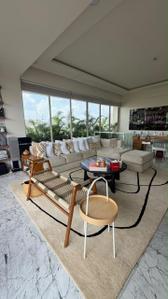 Living Room Image of 4000 Sq.ft 4 BHK Penthouse for sale in Bandra West Mumbai for Rs. 300000000