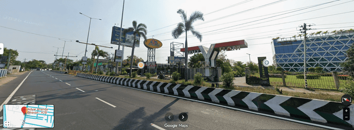 Akkarai Main Image 1