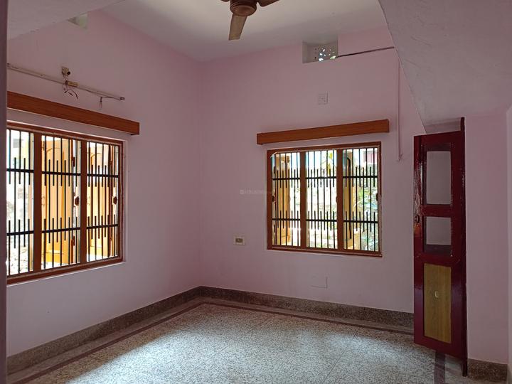 Pandav Nagar Bedroom 1