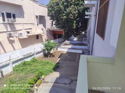 Balcony Image of 350 Sq.ft 1 RK Studio for rent in Mahanagar Lucknow for Rs. 11000