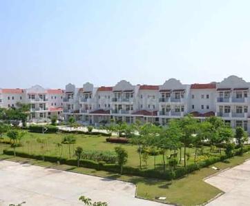 Image of 2460 Sq.ft Residential Plot / Land for sale in DLF Gardencity, Manglia, Indore for Rs. 11760000