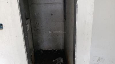 Bathroom Image of 580 Sq.ft 1 BHK Apartment / Flat for sale in Dahisar East Mumbai for Rs. 6500000