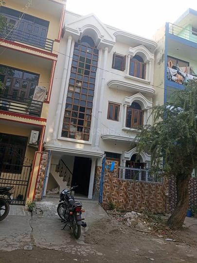 Block C, Alpha I Main Image 1