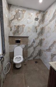 Bathroom Image of 560 Sq.ft 1 BHK Apartment / Flat for rent in Kharadi Pune for Rs. 11999