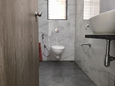 Bathroom Image of 550 Sq.ft 1 BHK Apartment / Flat for sale in Kasarvadavali Thane for Rs. 4299999