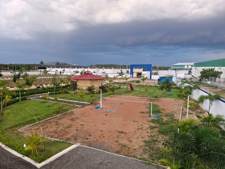 Near Zoho Main Image 1