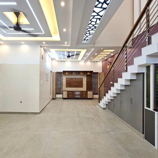 Vilara Legacy Main Image 1