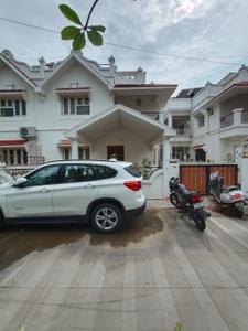 Image of 2835 Sq.ft 3 BHK Independent House for sale in Thaltej, Ahmedabad for Rs. 38500000