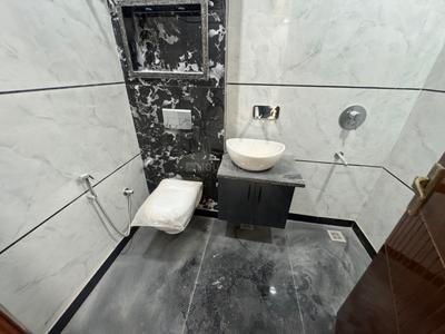 Image of 1420 Sq.ft 4 BHK Builder Floor for sale in Sector 7 Rohini, New Delhi for Rs. 26500000