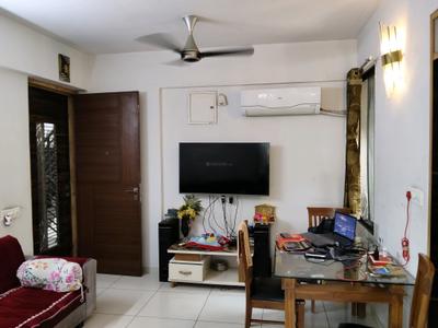 Living Room Image of 972 Sq.ft 2 BHK Apartment / Flat for sale in Sun Suryansh Solitaire, Shilaj Ahmedabad for Rs. 5751000