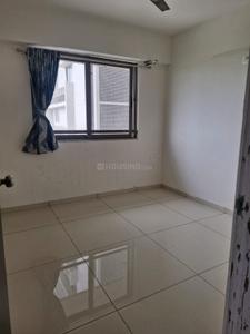 Bedroom Image of 1305 Sq.ft 2 BHK Apartment / Flat for rent in Jagatpur Ahmedabad for Rs. 21000