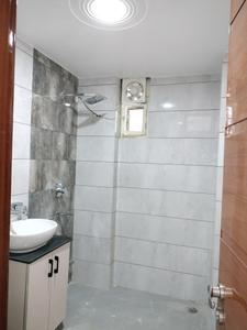 Common Bathroom Two Image of 2000 Sq.ft 3 BHK Apartment / Flat for sale in Sector 23 Dwarka New Delhi for Rs. 31000000