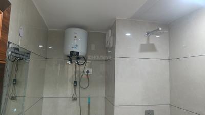 Bathroom Image of 475 Sq.ft 2 BHK Builder Floor for sale in Vikaspuri New Delhi for Rs. 7600000