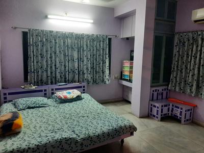 Bedroom Image of 3000 Sq.ft 5 BHK Independent House for sale in Adajan Surat for Rs. 25000000