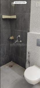 Bathroom Image of 1020 Sq.ft 2 BHK Apartment / Flat for rent in Sikka Karnam Greens, Sector 143B Noida for Rs. 25999