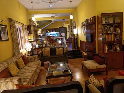 Hall Image of 5500 Sq.ft 4 BHK Independent House for sale in Kriti Apartments, Jadavpur Kolkata for Rs. 26500000