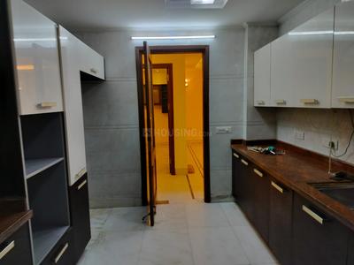Kitchen Image of 2200 Sq.ft 4 BHK Builder Floor for rent in Green Park, Green Park Extension New Delhi for Rs. 175000