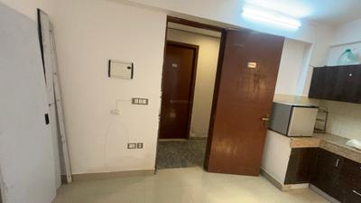 Kitchen Image of 680 Sq.ft 1 BHK Apartment / Flat for rent in ROF Amaltas, Sector 92 Gurgaon for Rs. 19500