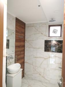 Common Bathroom Image of 2600 Sq.ft 4 BHK Apartment / Flat for sale in CGHS Shakti Apartments, Sector 5 Dwarka New Delhi for Rs. 38500000