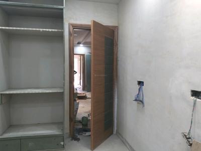 Bedroom Image of 1440 Sq.ft 3 BHK Builder Floor for sale in Mukherjee Nagar New Delhi for Rs. 23500000