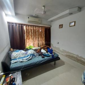Bedroom Image of 500 Sq.ft 1 BHK Apartment / Flat for sale in Kandivali West Mumbai for Rs. 12200000