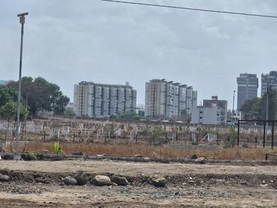 Kala Nagar Plot View 2