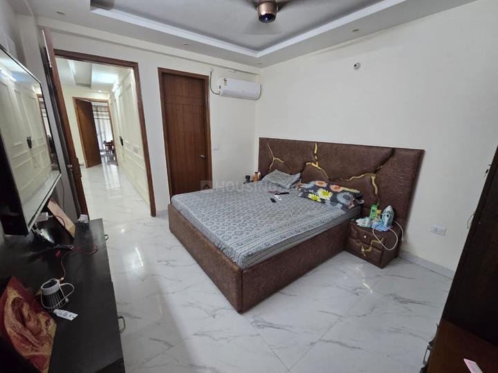 Sector 51 Bedroom 1