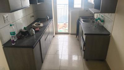 Kitchen Image of 1020 Sq.ft 2 BHK Apartment / Flat for rent in Gulshan Botnia, Sector 144 Noida for Rs. 34000