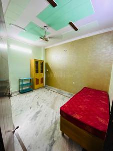 Bedroom Image of 2150 Sq.ft 2 BHK Apartment / Flat for rent in Uttam Nagar New Delhi for Rs. 14000
