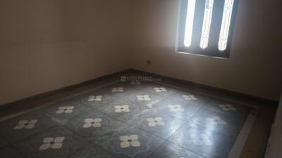 Bedroom Image of 1400 Sq.ft 2.5 BHK Builder Floor for rent in Civil Lines South Muzaffarnagar for Rs. 15000