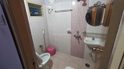 Image of 1700 Sq.ft 3 BHK Apartment / Flat for rent in Kothapet, Hyderabad for Rs. 25000