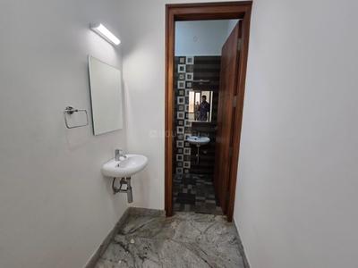 Image of 2200 Sq.ft 3 BHK Builder Floor for rent in Central Excise Layout, Sanjaynagar, Bengaluru for Rs. 80000