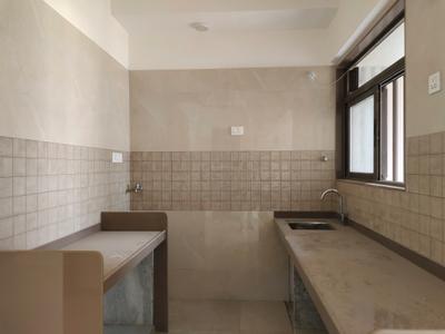 Kitchen Image of 520 Sq.ft 1 BHK Apartment / Flat for sale in Kandivali West Mumbai for Rs. 12500000