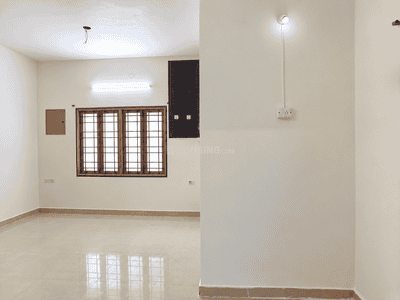 Living Room Image of 804 Sq.ft 2 BHK Apartment / Flat for sale in Kolathur Chennai for Rs. 8500000