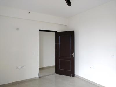 Bedroom Image of 2350 Sq.ft 4 BHK Apartment / Flat for sale in Omaxe Heights, Sector 86 Faridabad for Rs. 30000000