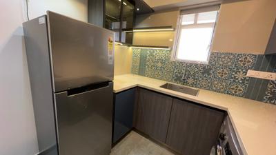 Kitchen Image of 556 Sq.ft 1 BHK Apartment / Flat for rent in Eroor Kochi for Rs. 30000